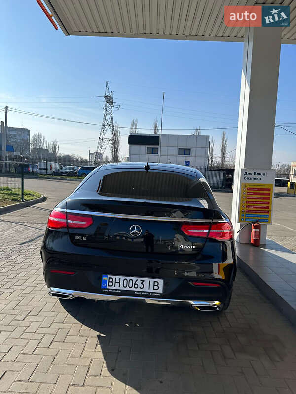 Позашляховик / Кросовер Mercedes-Benz GLE-Class 2016 в Миколаєві
