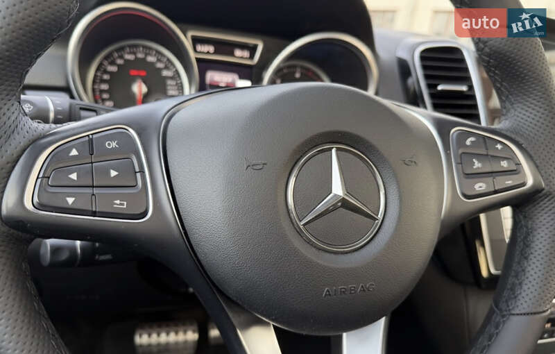 Внедорожник / Кроссовер Mercedes-Benz GLE-Class 2016 в Самборе