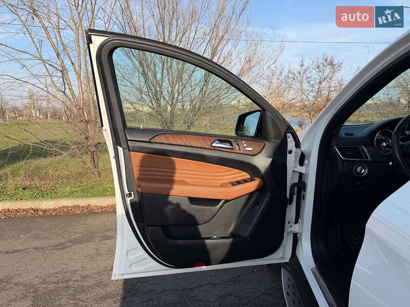 Внедорожник / Кроссовер Mercedes-Benz GLE-Class 2018 в Кривом Роге