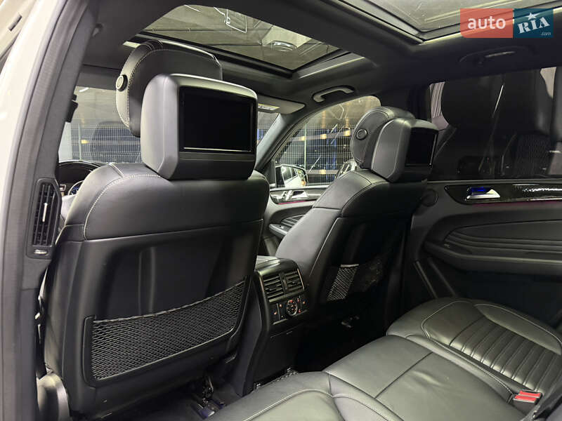 Внедорожник / Кроссовер Mercedes-Benz GLE-Class 2018 в Одессе фото 23 Внедорожник / Кроссовер Mercedes-Benz GLE-Class 2018 в Одессе