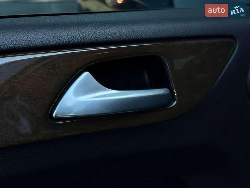 Внедорожник / Кроссовер Mercedes-Benz GLE-Class 2016 в Ровно