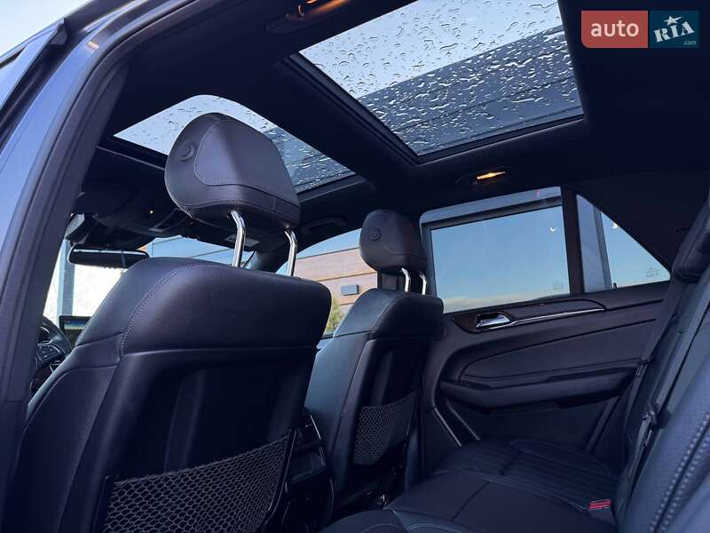 Внедорожник / Кроссовер Mercedes-Benz GLE-Class 2016 в Ровно
