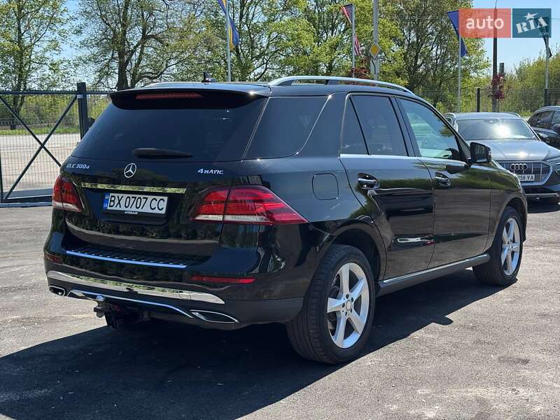 Внедорожник / Кроссовер Mercedes-Benz GLE-Class 2015 в Каменец-Подольском