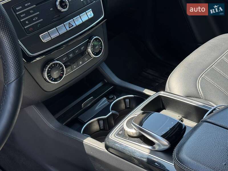 Внедорожник / Кроссовер Mercedes-Benz GLE-Class 2015 в Каменец-Подольском