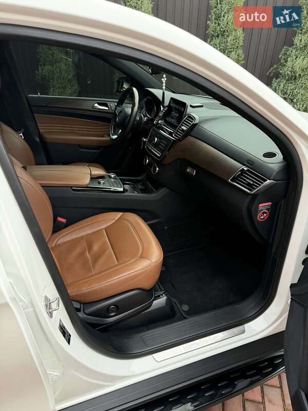 Позашляховик / Кросовер Mercedes-Benz GLE-Class 2018 в Києві