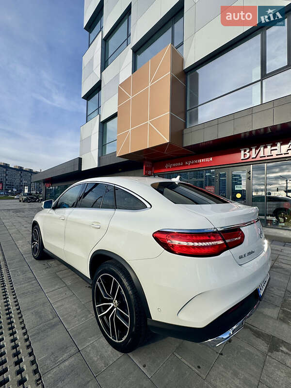 Позашляховик / Кросовер Mercedes-Benz GLE-Class 2017 в Харкові фото 7 Позашляховик / Кросовер Mercedes-Benz GLE-Class 2017 в Харкові
