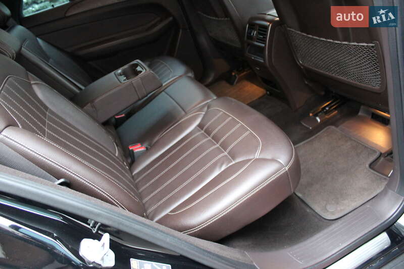 Позашляховик / Кросовер Mercedes-Benz GLE-Class 2017 в Рівному фото 18 Позашляховик / Кросовер Mercedes-Benz GLE-Class 2017 в Рівному