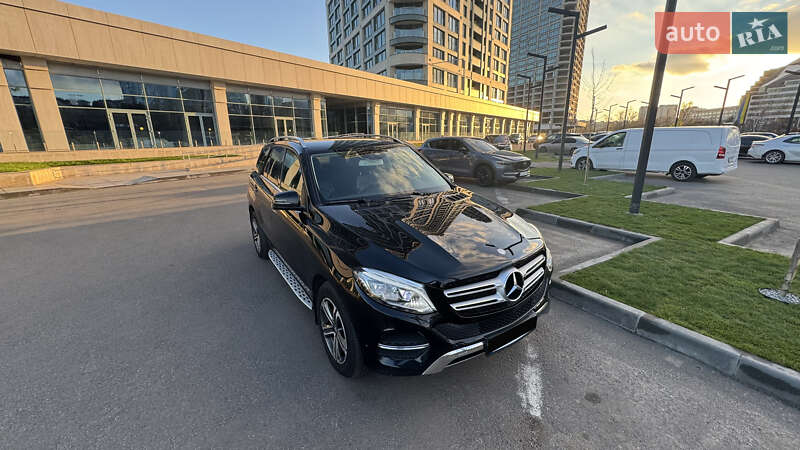 Внедорожник / Кроссовер Mercedes-Benz GLE-Class 2016 в Днепре