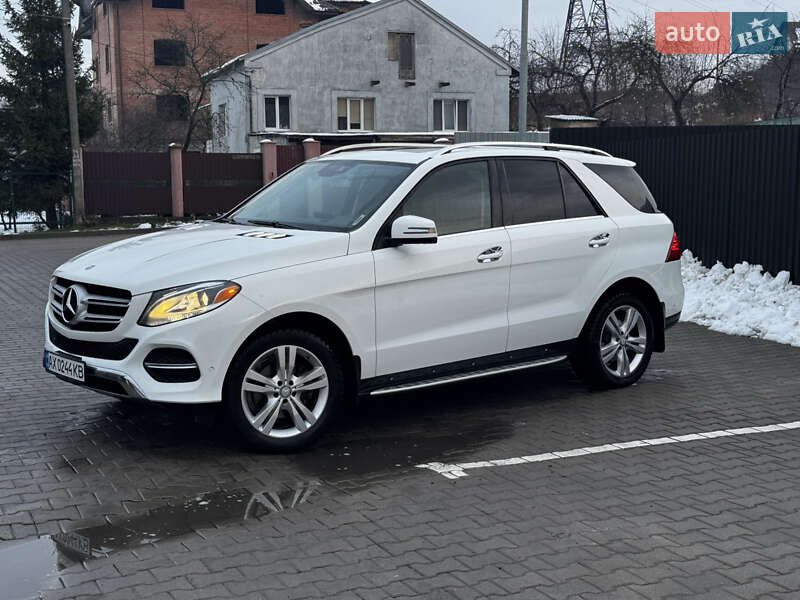 Внедорожник / Кроссовер Mercedes-Benz GLE-Class 2016 в Львове фото 5 Внедорожник / Кроссовер Mercedes-Benz GLE-Class 2016 в Львове