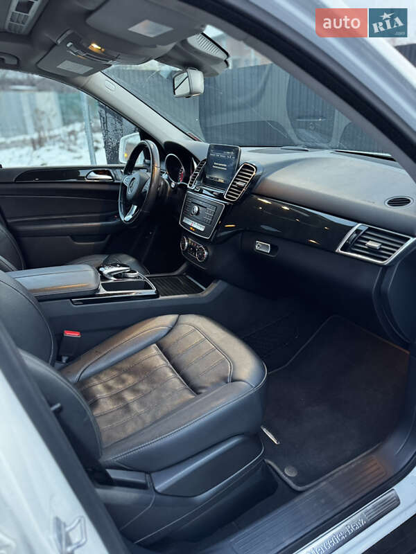 Внедорожник / Кроссовер Mercedes-Benz GLE-Class 2016 в Львове фото 30 Внедорожник / Кроссовер Mercedes-Benz GLE-Class 2016 в Львове