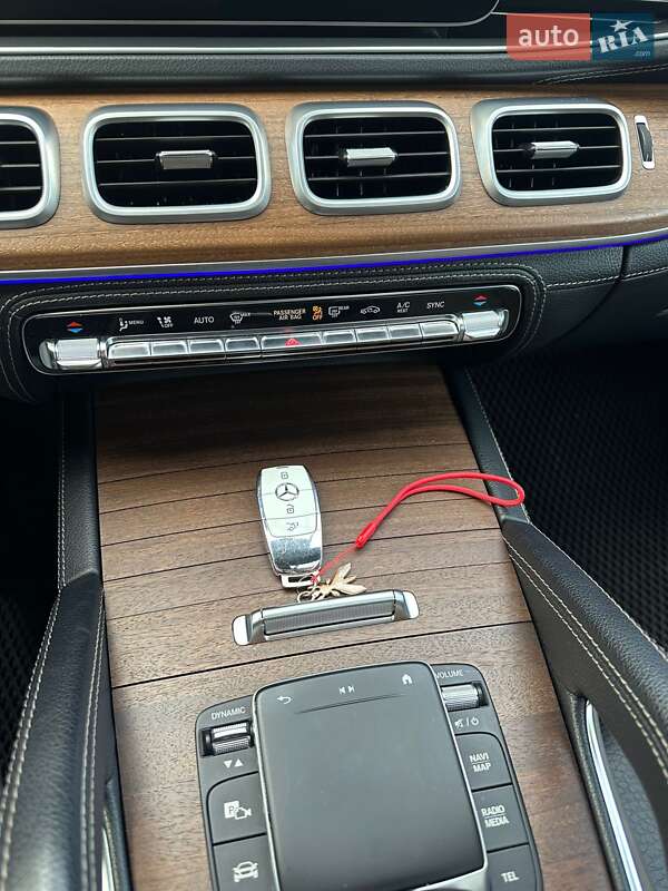 Позашляховик / Кросовер Mercedes-Benz GLE-Class 2020 в Києві фото 14 Позашляховик / Кросовер Mercedes-Benz GLE-Class 2020 в Києві