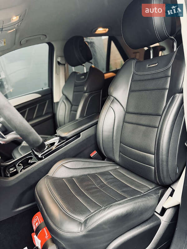 Внедорожник / Кроссовер Mercedes-Benz GLE-Class 2015 в Киеве