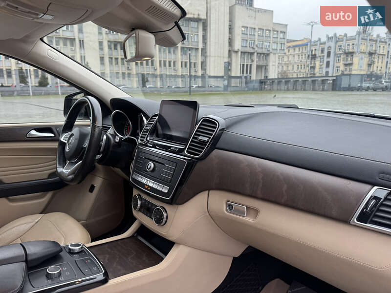 Позашляховик / Кросовер Mercedes-Benz GLE-Class 2018 в Києві