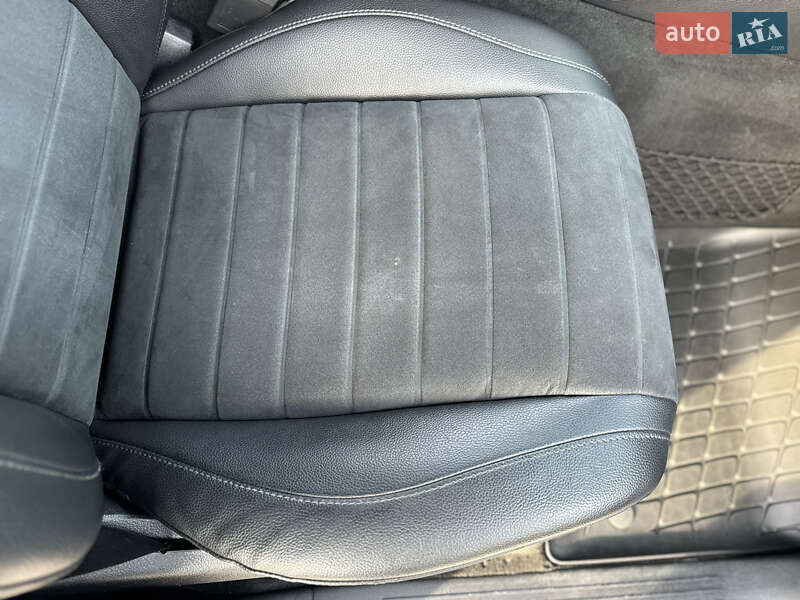 Позашляховик / Кросовер Mercedes-Benz GLE-Class 2019 в Харкові