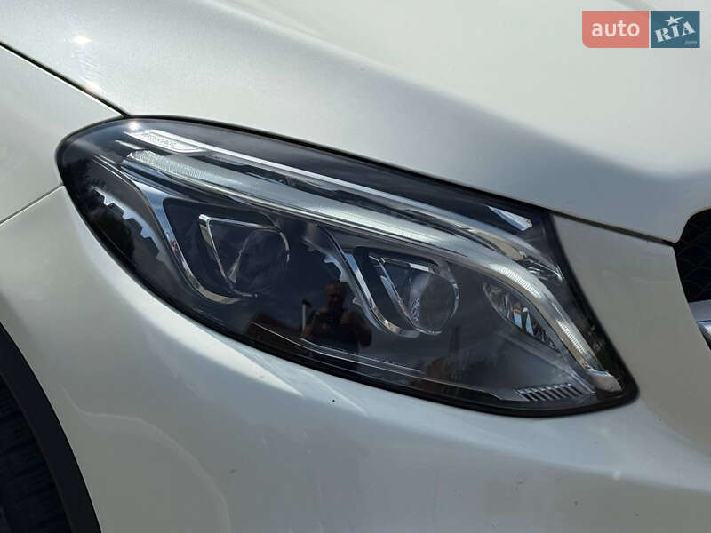 Внедорожник / Кроссовер Mercedes-Benz GLE-Class 2015 в Ровно