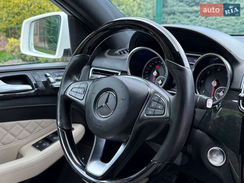 Внедорожник / Кроссовер Mercedes-Benz GLE-Class 2015 в Ровно