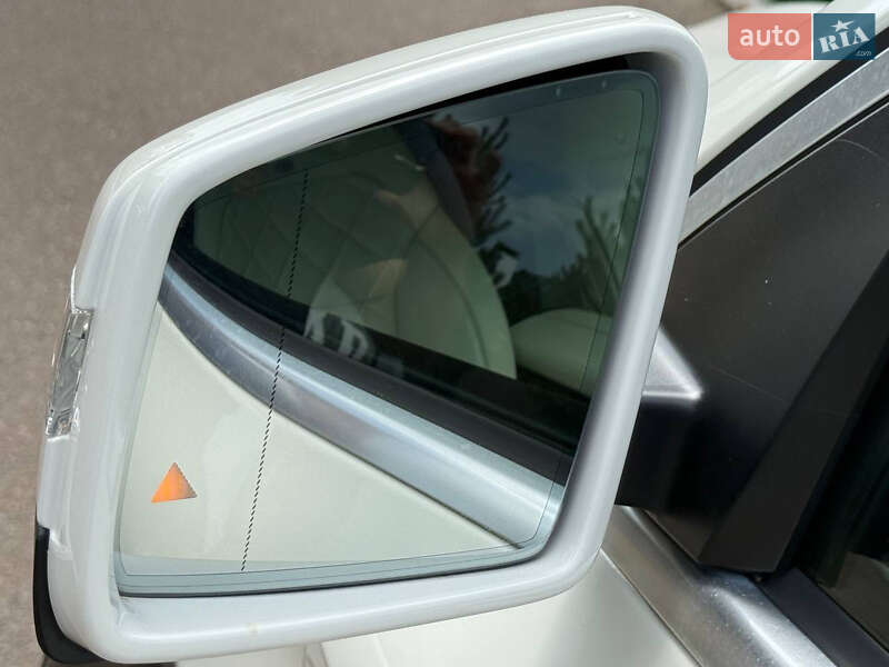 Внедорожник / Кроссовер Mercedes-Benz GLE-Class 2015 в Ровно