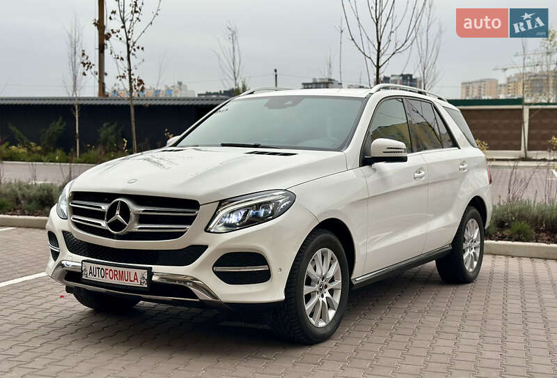 Позашляховик / Кросовер Mercedes-Benz GLE-Class 2017 в Києві фото 4 Позашляховик / Кросовер Mercedes-Benz GLE-Class 2017 в Києві