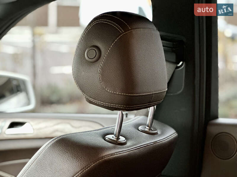 Позашляховик / Кросовер Mercedes-Benz GLE-Class 2017 в Києві фото 38 Позашляховик / Кросовер Mercedes-Benz GLE-Class 2017 в Києві