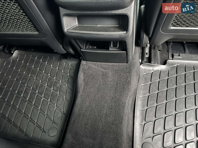 Внедорожник / Кроссовер Mercedes-Benz GLE-Class 2019 в Киеве