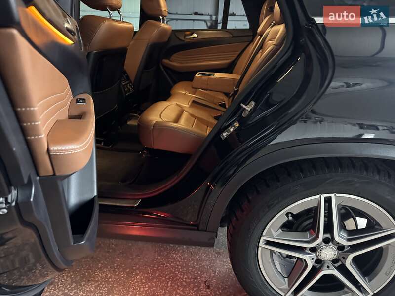 Позашляховик / Кросовер Mercedes-Benz GLE-Class 2015 в Тернополі фото 6 Позашляховик / Кросовер Mercedes-Benz GLE-Class 2015 в Тернополі