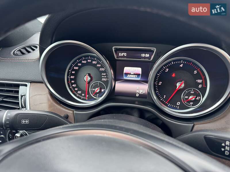 Позашляховик / Кросовер Mercedes-Benz GLE-Class 2015 в Тернополі фото 99 Позашляховик / Кросовер Mercedes-Benz GLE-Class 2015 в Тернополі