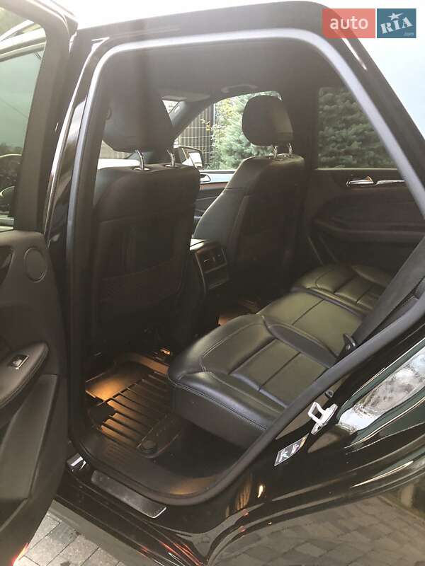 Внедорожник / Кроссовер Mercedes-Benz GLE-Class 2017 в Киеве фото 5 Внедорожник / Кроссовер Mercedes-Benz GLE-Class 2017 в Киеве