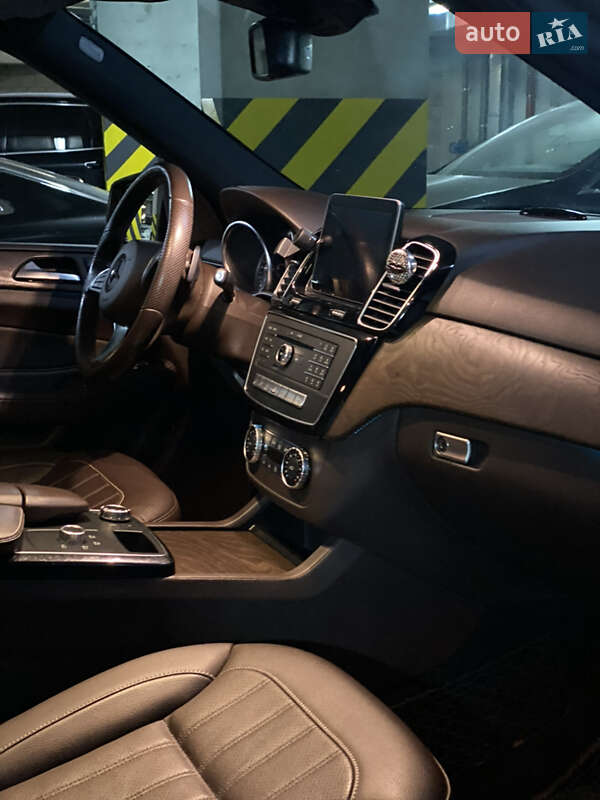 Позашляховик / Кросовер Mercedes-Benz GLE-Class 2017 в Києві