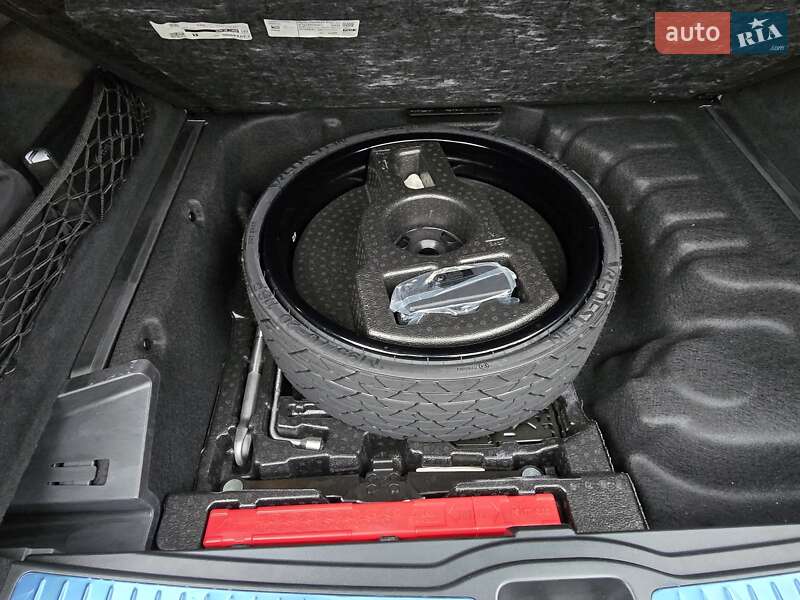 Внедорожник / Кроссовер Mercedes-Benz GLE-Class 2024 в Киеве фото 35 Внедорожник / Кроссовер Mercedes-Benz GLE-Class 2024 в Киеве