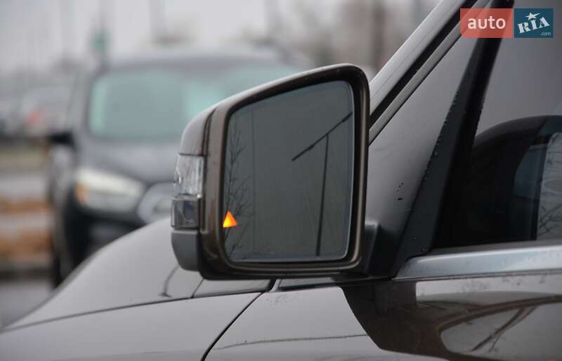 Позашляховик / Кросовер Mercedes-Benz GLE-Class 2015 в Києві фото 15 Позашляховик / Кросовер Mercedes-Benz GLE-Class 2015 в Києві