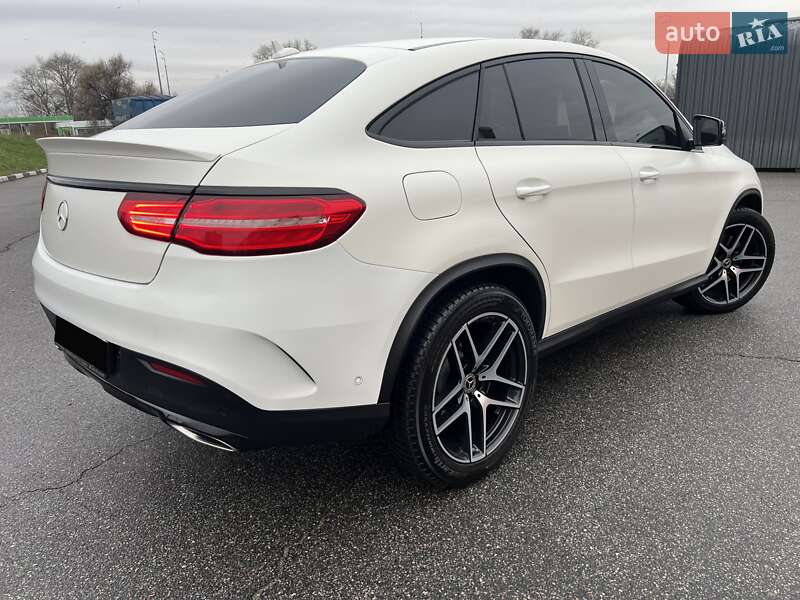 Внедорожник / Кроссовер Mercedes-Benz GLE-Class 2018 в Киеве