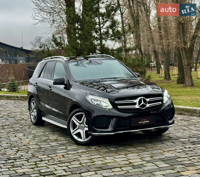 Mercedes-Benz GLE-Class 2018 Mercedes-Benz GLE-Class 2018