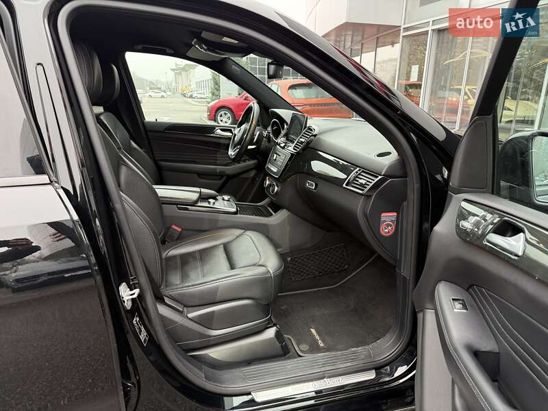 Позашляховик / Кросовер Mercedes-Benz GLE-Class 2017 в Дніпрі