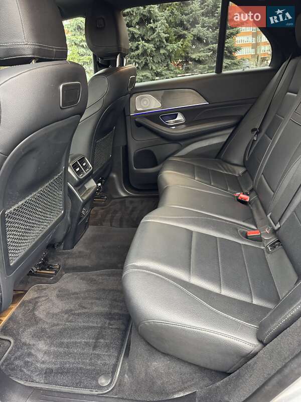 Внедорожник / Кроссовер Mercedes-Benz GLE-Class 2019 в Тернополе фото 30 Внедорожник / Кроссовер Mercedes-Benz GLE-Class 2019 в Тернополе