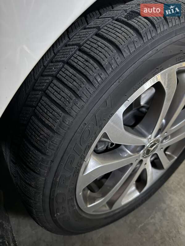 Позашляховик / Кросовер Mercedes-Benz GLE-Class 2018 в Києві