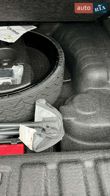 Внедорожник / Кроссовер Mercedes-Benz GLE-Class 2022 в Киеве фото 10 Внедорожник / Кроссовер Mercedes-Benz GLE-Class 2022 в Киеве