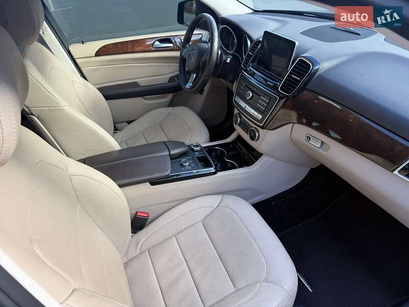 Позашляховик / Кросовер Mercedes-Benz GLE-Class 2015 в Києві