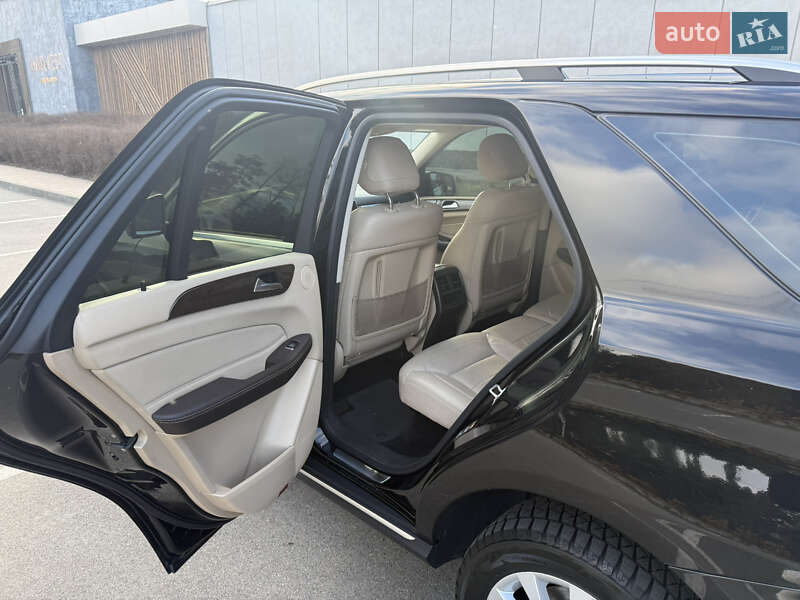 Позашляховик / Кросовер Mercedes-Benz GLE-Class 2015 в Києві