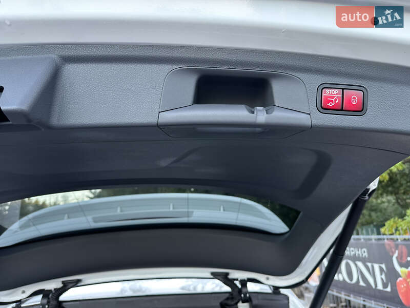 Внедорожник / Кроссовер Mercedes-Benz GLE-Class 2020 в Житомире