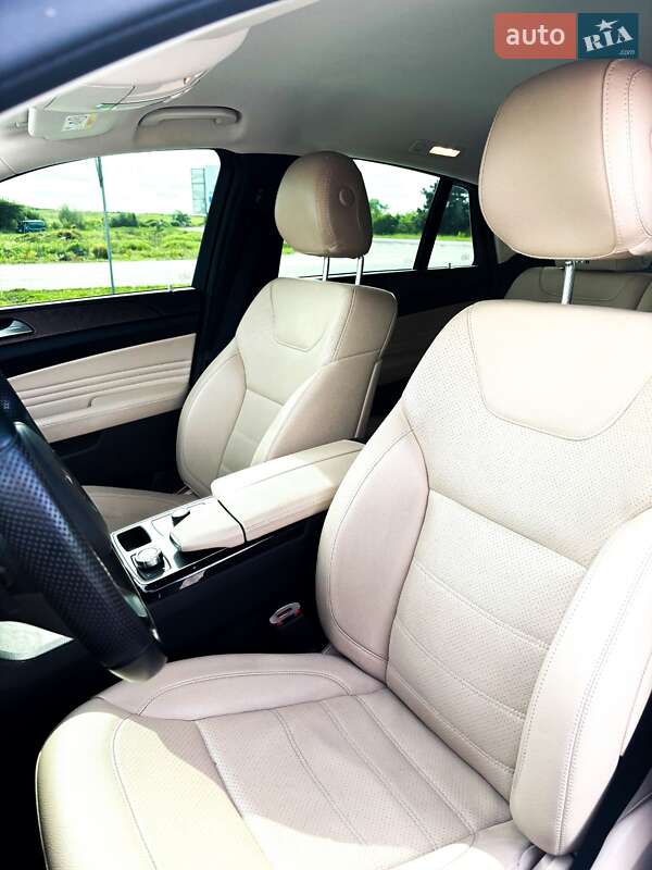 Внедорожник / Кроссовер Mercedes-Benz GLE-Class 2018 в Яворове