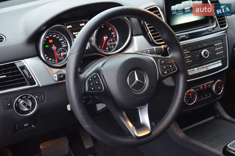 Внедорожник / Кроссовер Mercedes-Benz GLE-Class 2016 в Харькове