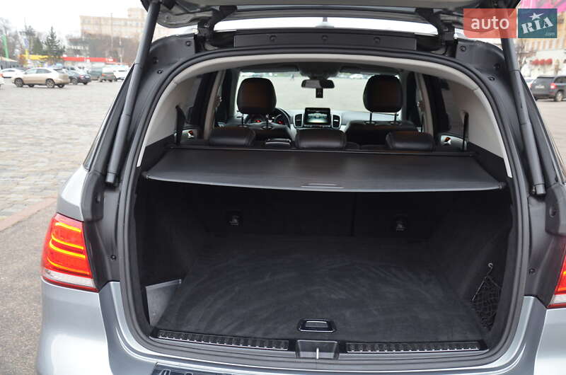 Внедорожник / Кроссовер Mercedes-Benz GLE-Class 2016 в Харькове