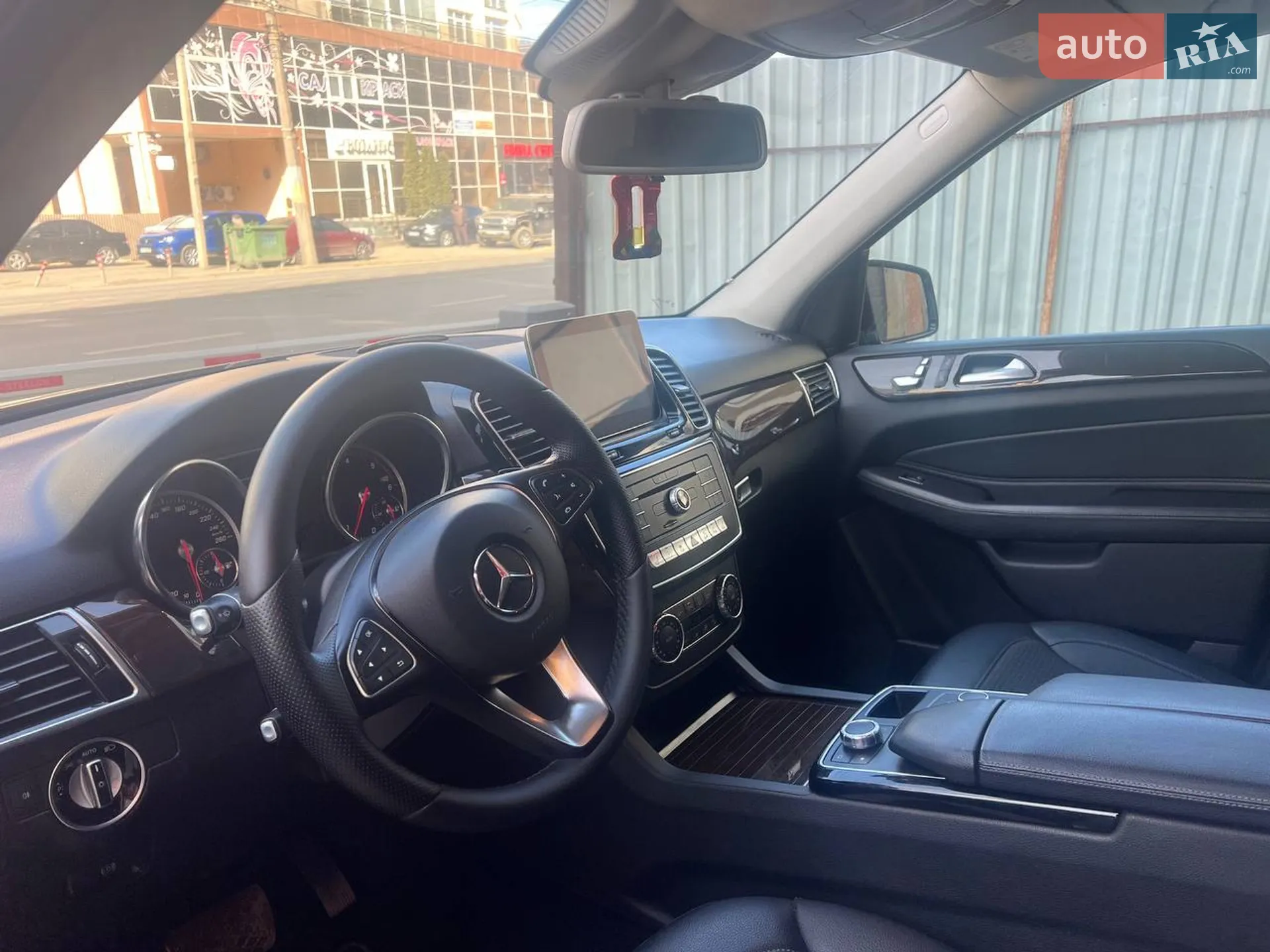 2018 Mercedes-Benz GLE - мініатюра 8