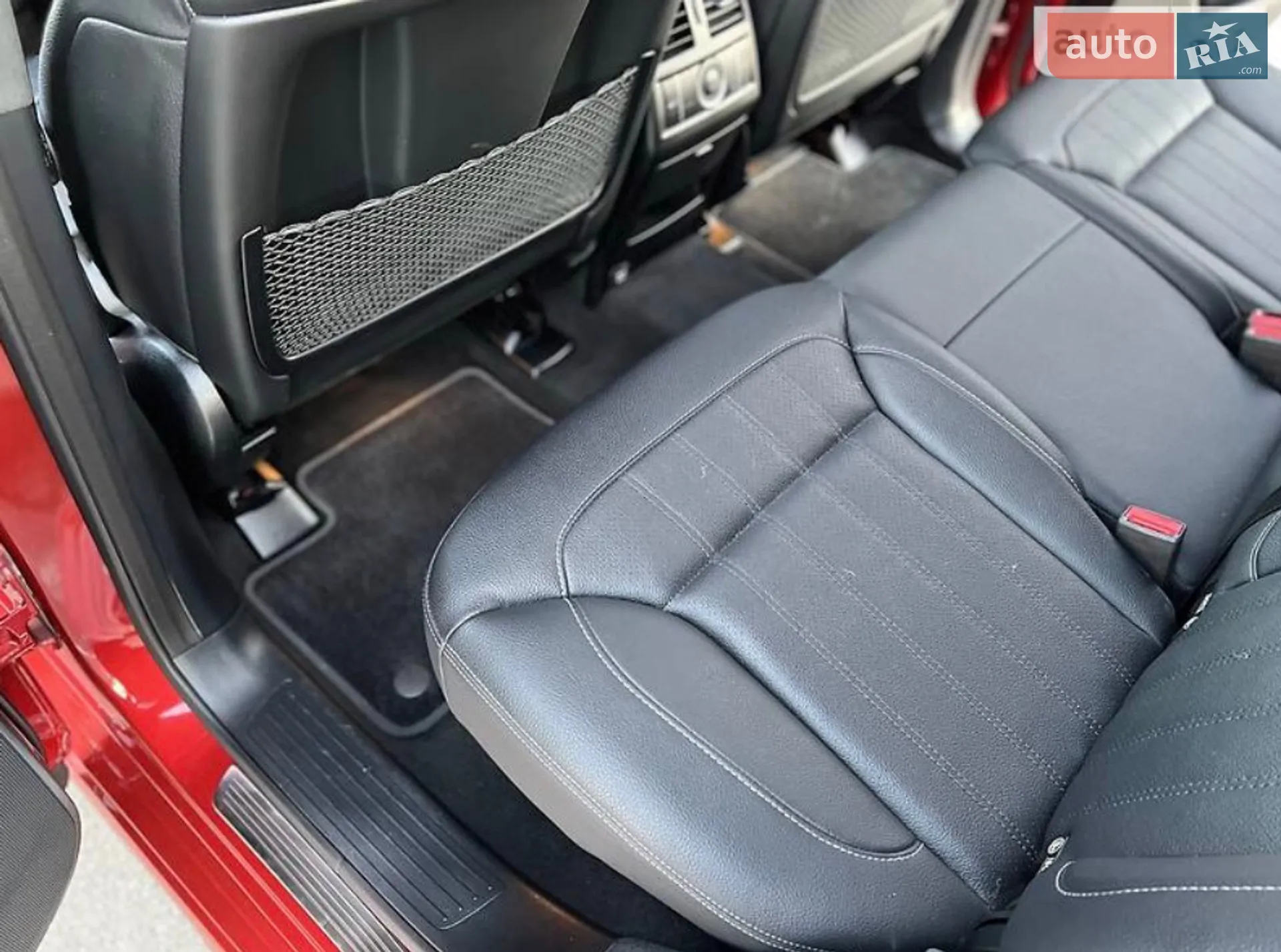 2016 Mercedes-Benz GLE - мініатюра 50