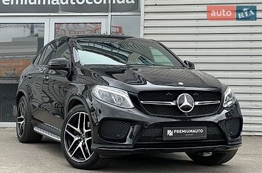 Внедорожник / Кроссовер Mercedes-Benz GLE-Class 2015 в Киеве