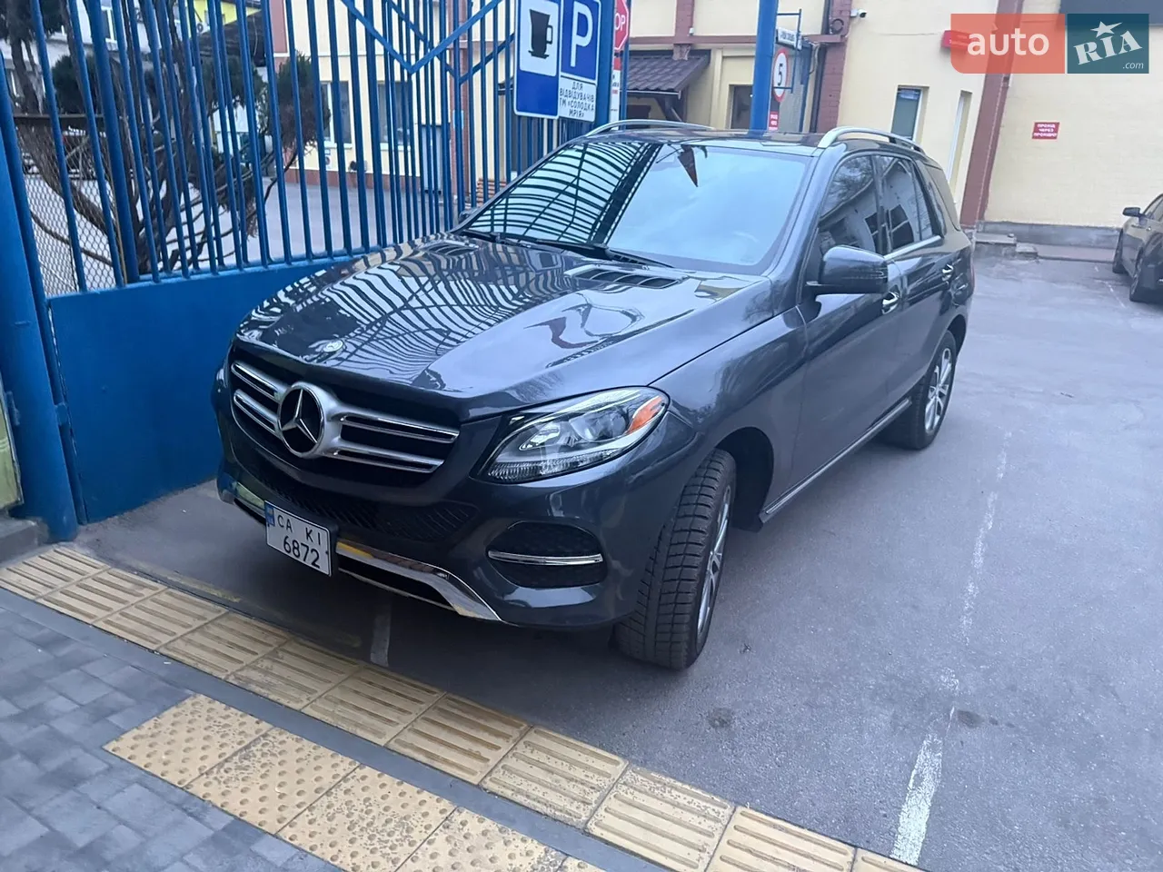 2016 Mercedes-Benz GLE - мініатюра 20