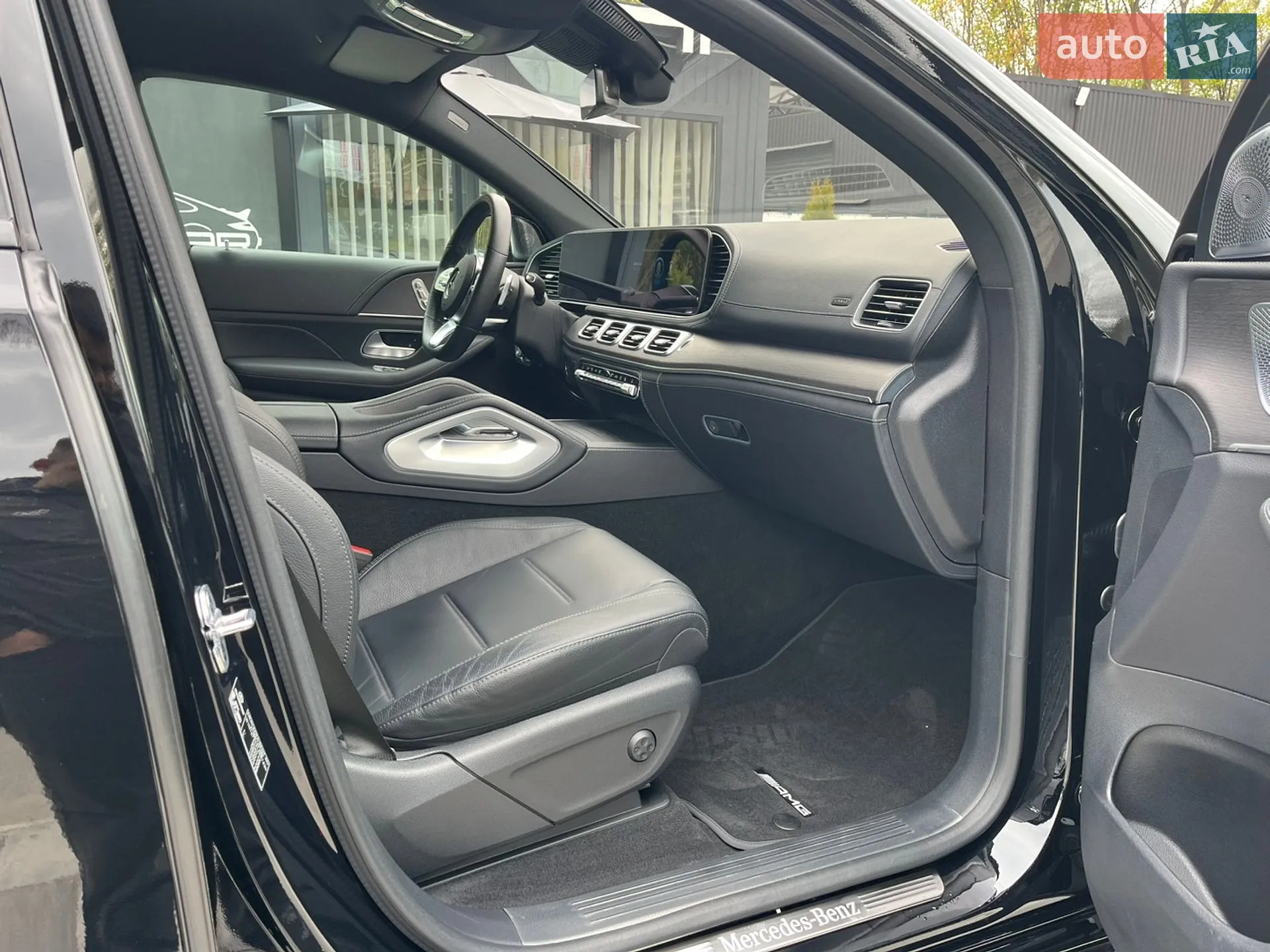 2022 Mercedes-Benz GLE - мініатюра 30