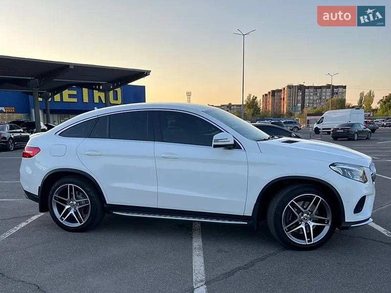 Mercedes-Benz GLE-Class