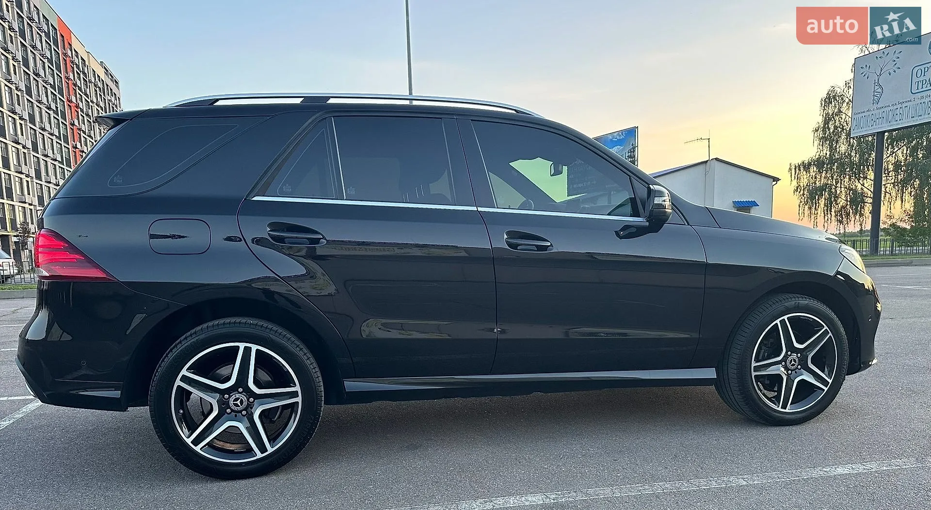 2016 Mercedes-Benz GLE - мініатюра 36