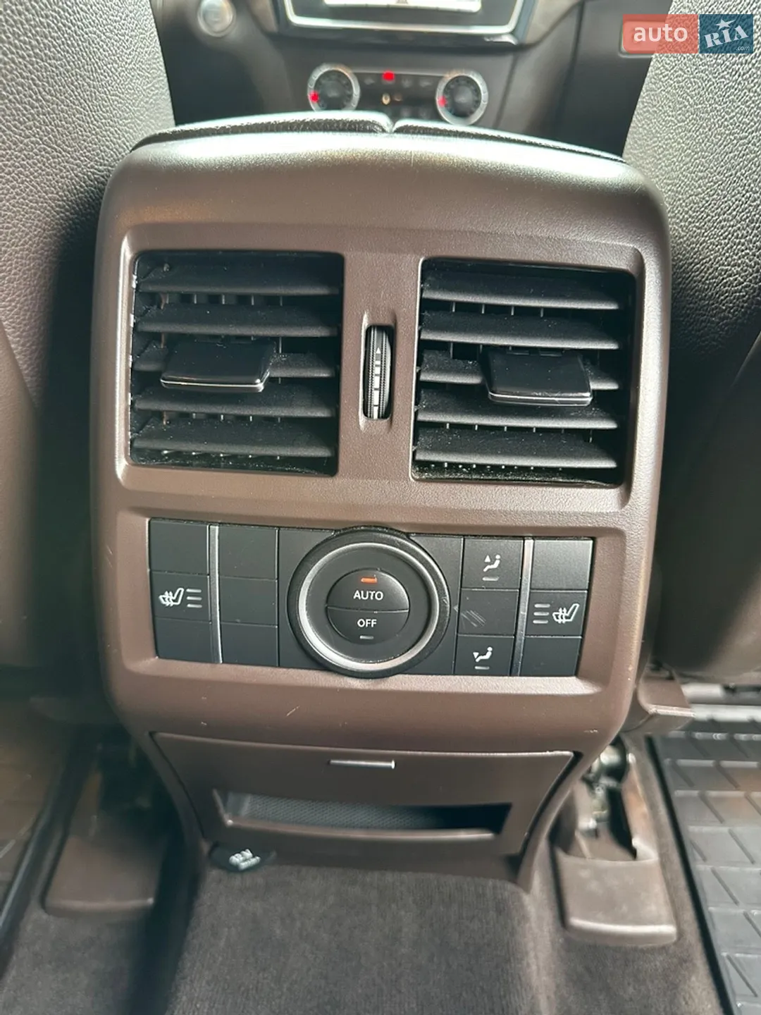 2016 Mercedes-Benz GLE - мініатюра 21